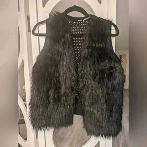 Faux fur vest black Small